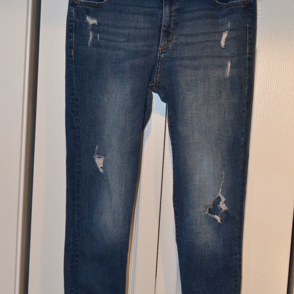 DL 1961 skinny ankle jeans size 32 distressed jean